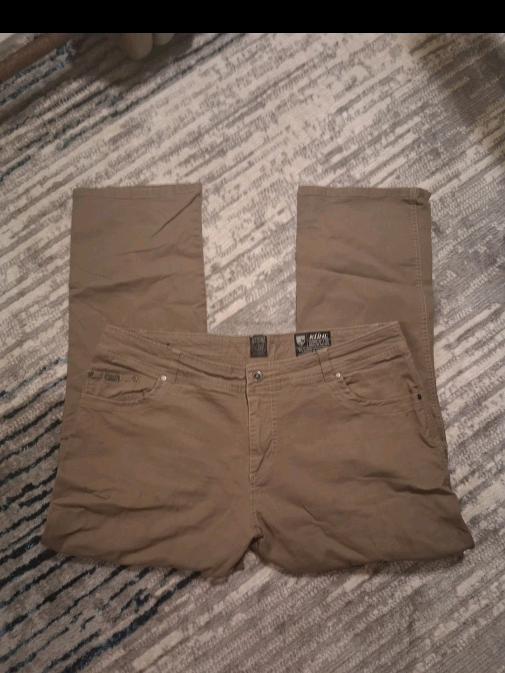 Kuhl Kanvus Jean Pants Men’s 42 x 32 Canvas Vintage Patina Dye Hiking Neutral
